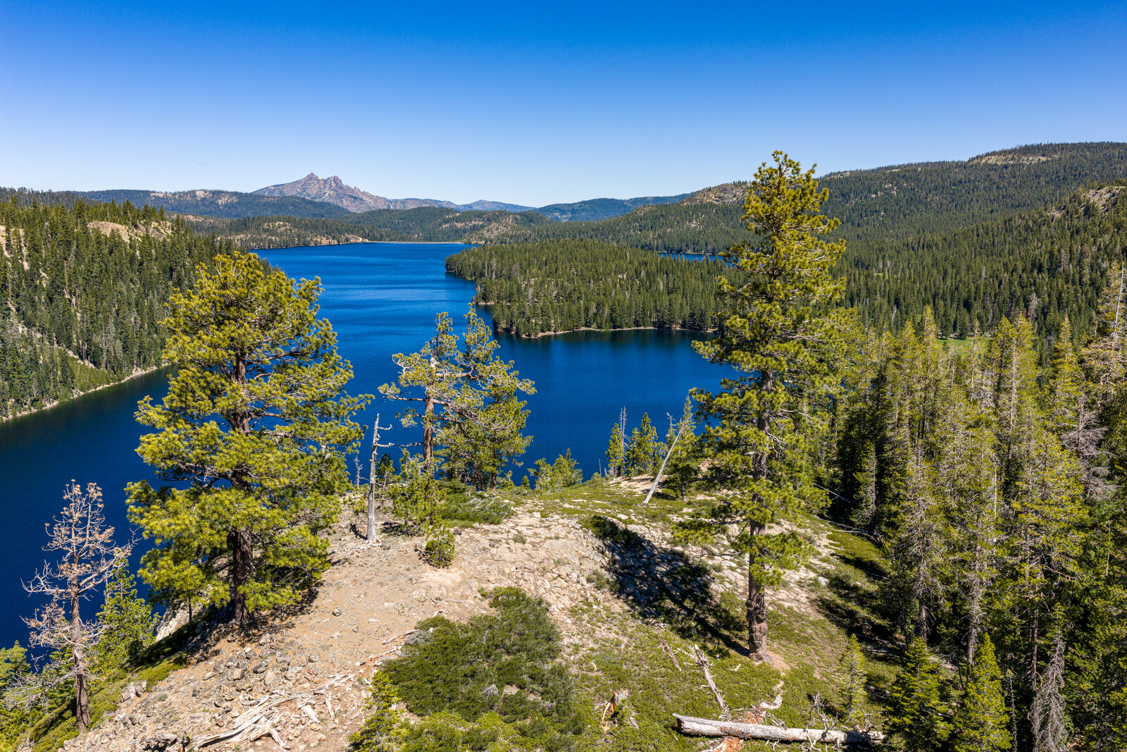Regional orientation — Jackson Meadows Reservoir in the Sierra Nevada relative to Reno, Truckee, and Lake Tahoe